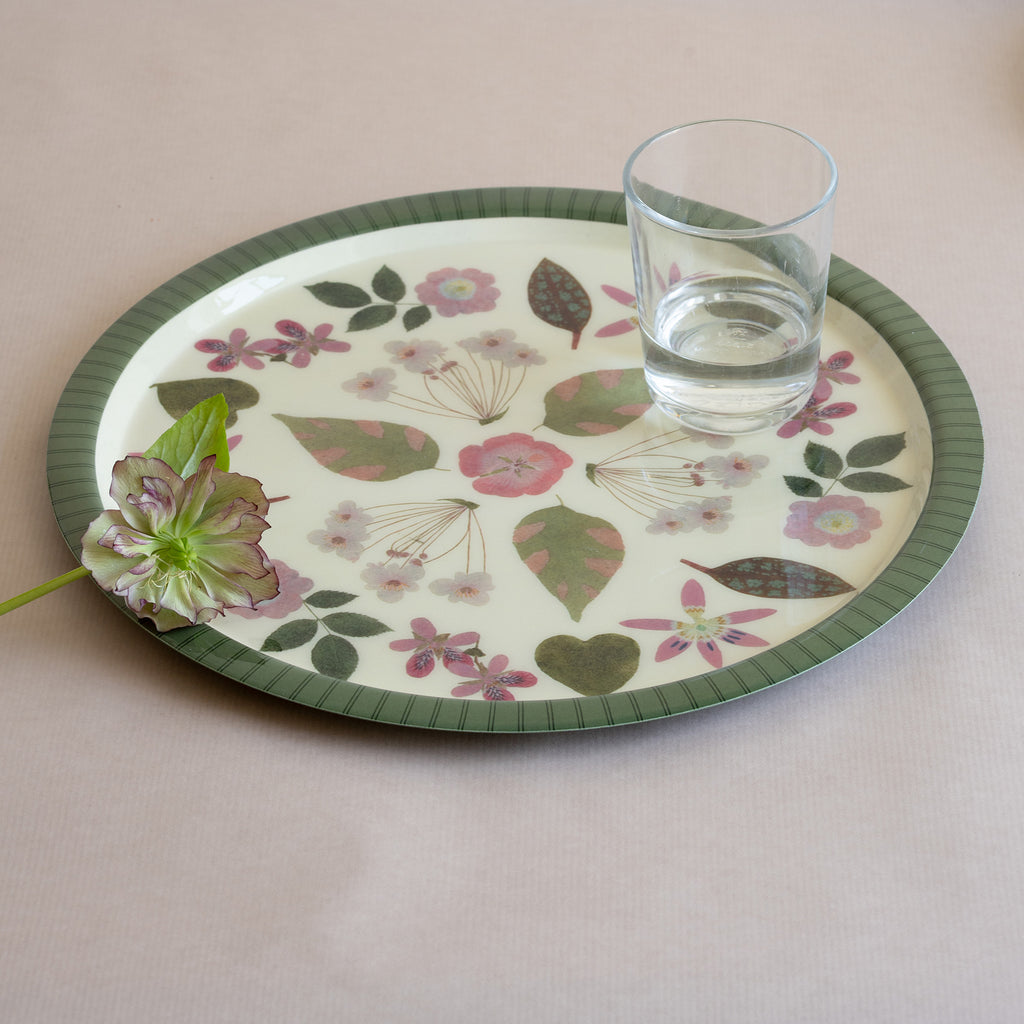 Large Round Enamel Serving Tray - The Living Herbarium – Roomytown UK